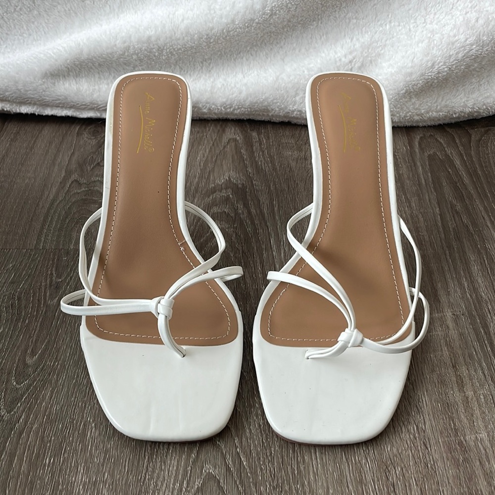 Double Strap Thong Kitten Heel Sandals Size 10. Never worn